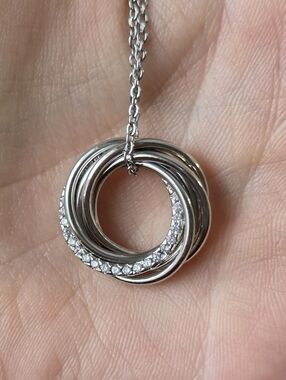 NEW 60th Birthday 6 Rings with Pave Ring  18"  Necklace Gift Set 🎁